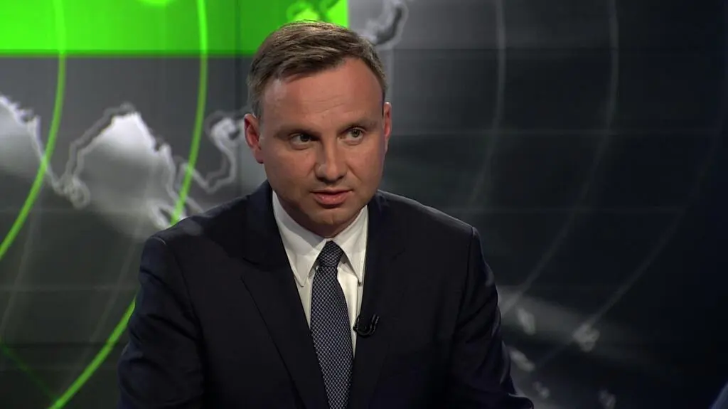 Duda o przetargu na śmigłowce: najwięcej środków powinno zostać w Polsce
