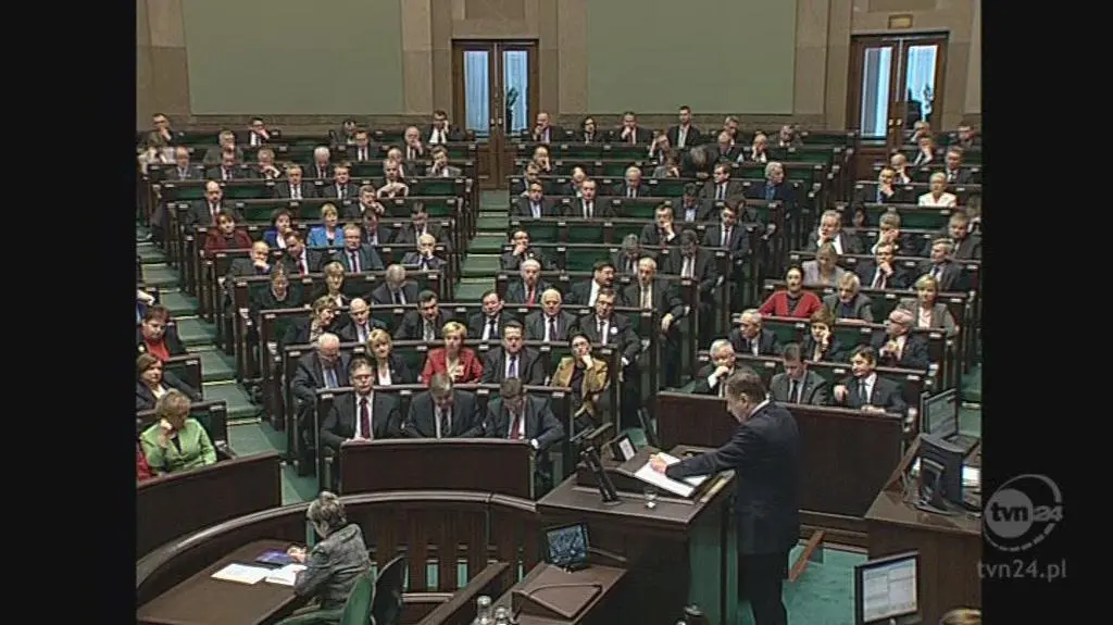 Duda: "Polacy wiedzą, że warto pracować dłużej, aby później pobierać świadczenie" (TVN24)
