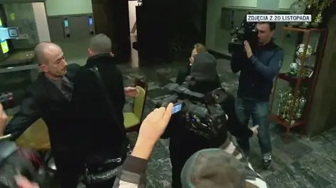 Dziennikarzy zatrzymano, gdy relacjonowali okupację gmachu PKW 