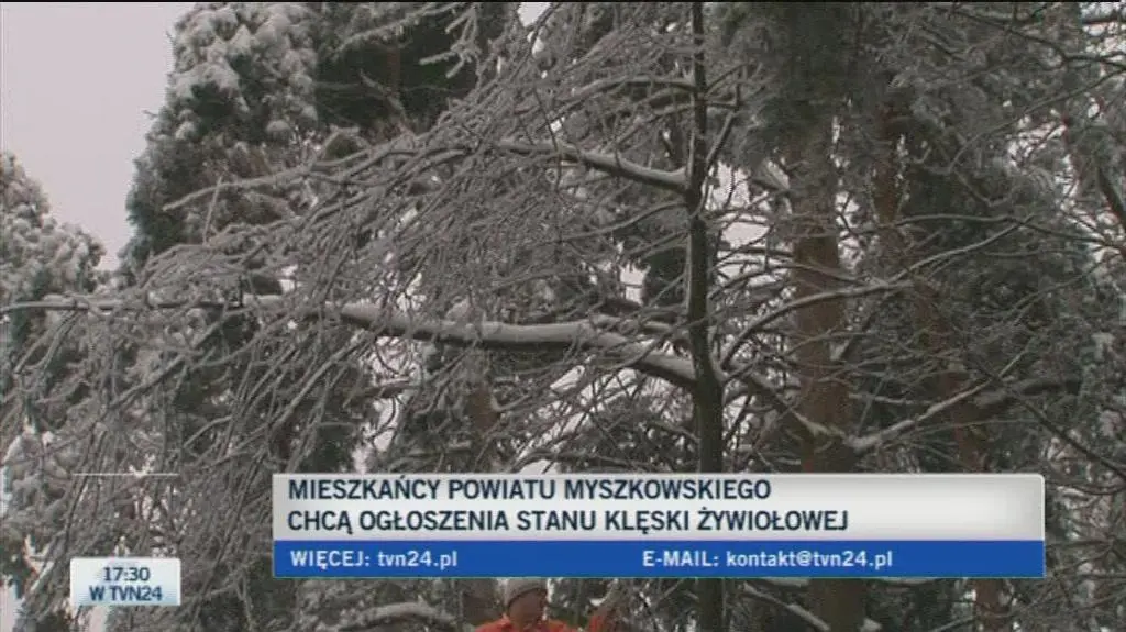 Ekipy pracują cały czas