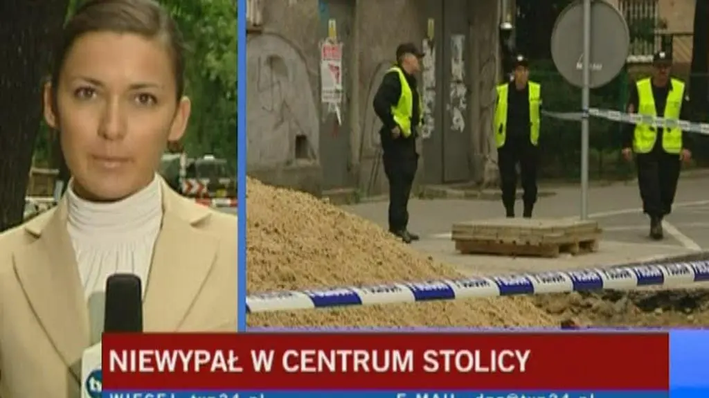 Ewakuacja mieszkańców Hożej trwa