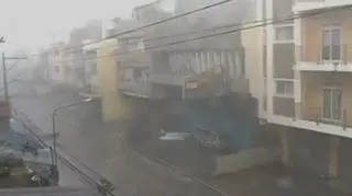 Filipiny: wiatr do 300 km/h