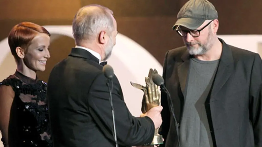 Film "Róża" w reżyserii Wojciecha Smarzowskiego zdobył Polską Nagrodę Filmową Orła 2012 w kategorii najlepszy film