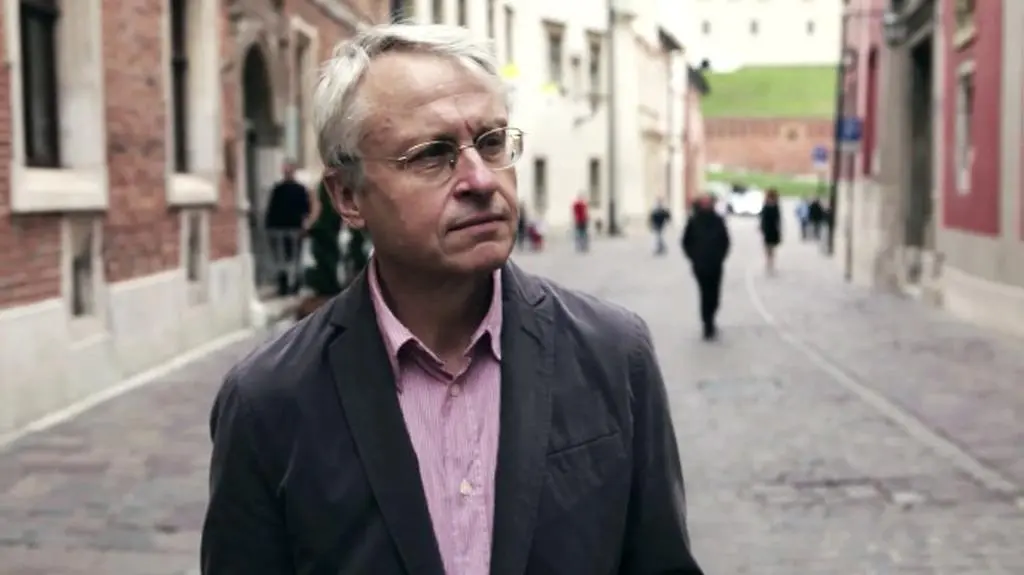 "Głosy"