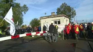 Górnicy blokują granicę z Rosją. Nie przepuszczają pociągów z rosyjskim węglem