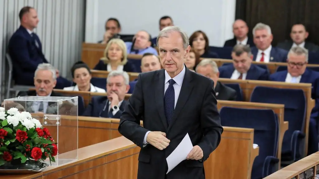 Grodzki kontra Karczewski. Kto marszałkiem Senatu?