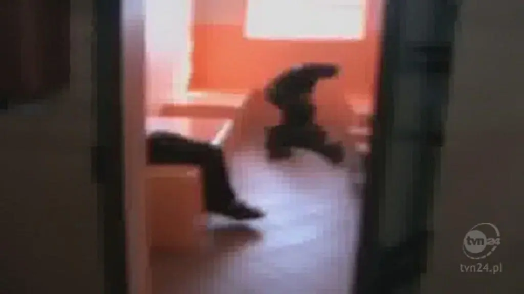 Gwałciciel trafił do aresztu (film operacyjny policji)