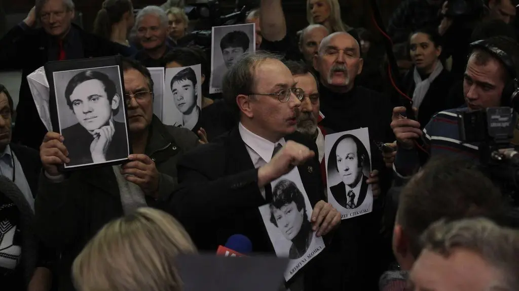 Incydent w sądzie przed wyrokiem ws. stanu wojennego (TVN24, fot. PAP/B. Zborowski)