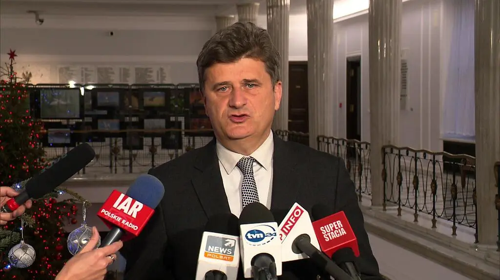 "IV RP ma dzisiaj twarz Donalda Tuska". Politycy o zmianie prawa ws. pijanych kierowców