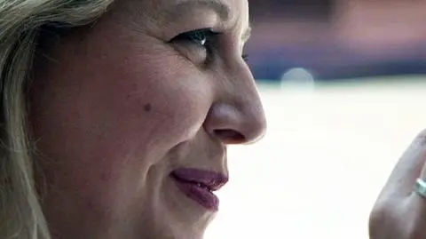 Jak dzisiejsza Cheryl patrzy na siebie sprzed lat? 