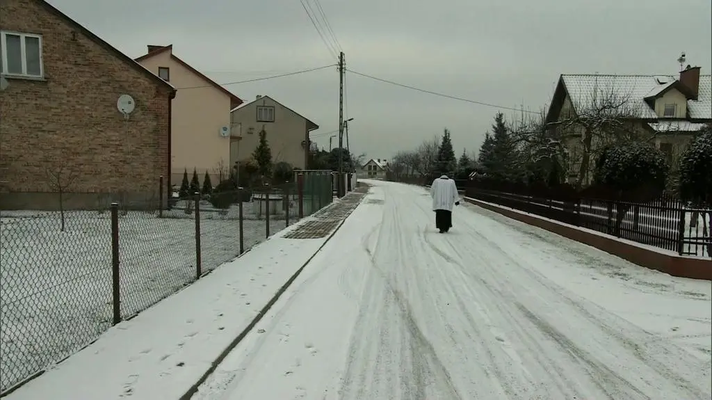 Jak przyjmować księdza po kolędzie?