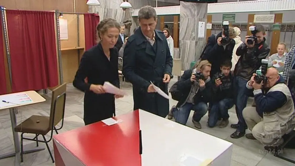 Janusz Palikot głosuje w Warszawie