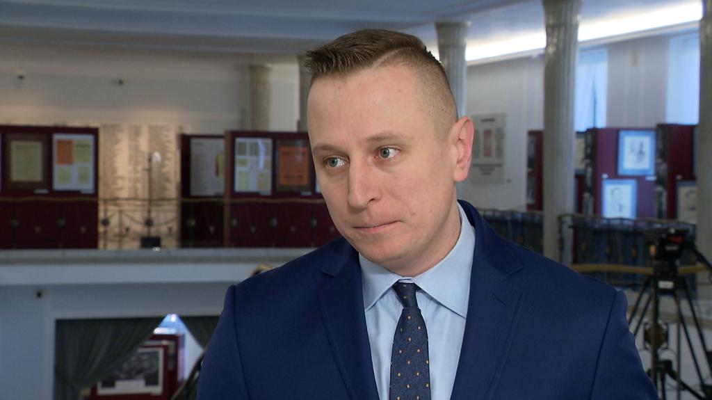 Jest odpowiedź MON w sprawie słów Antoniego Macierewicza