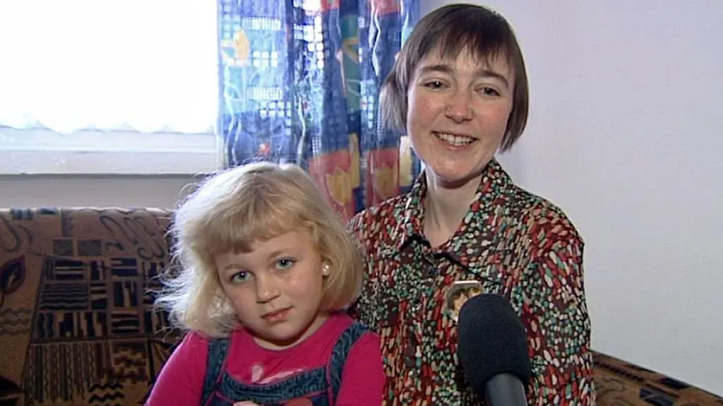 Justyna Piotrowska i jej córka Blanka dziękują za pomoc 