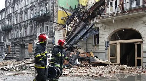 "Już ubierzemy pół Katowic". Poszkodowani czekają na środki czystości i meble