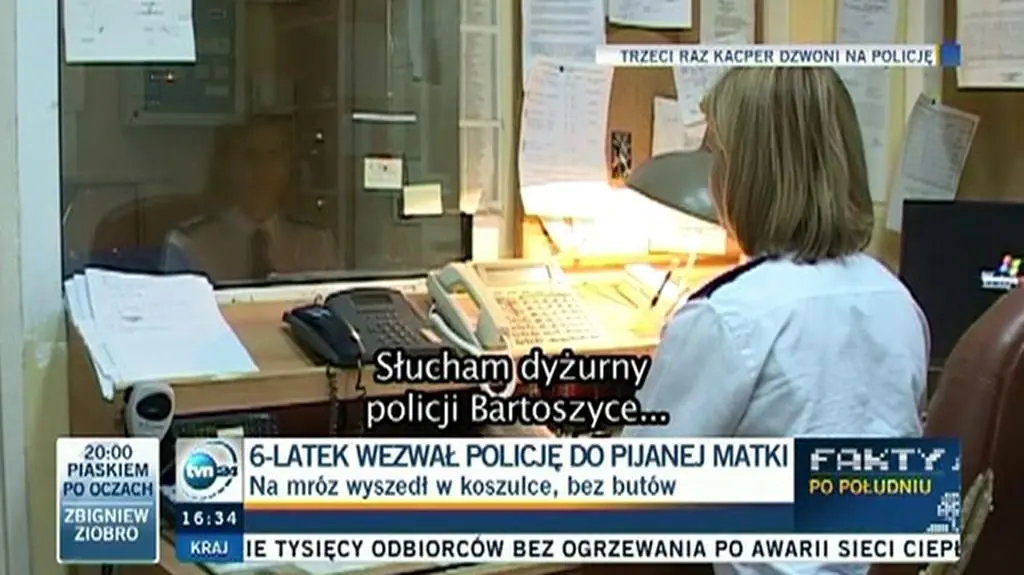 Kacper zadzwonił na policję, matka odebrała mu telefon 