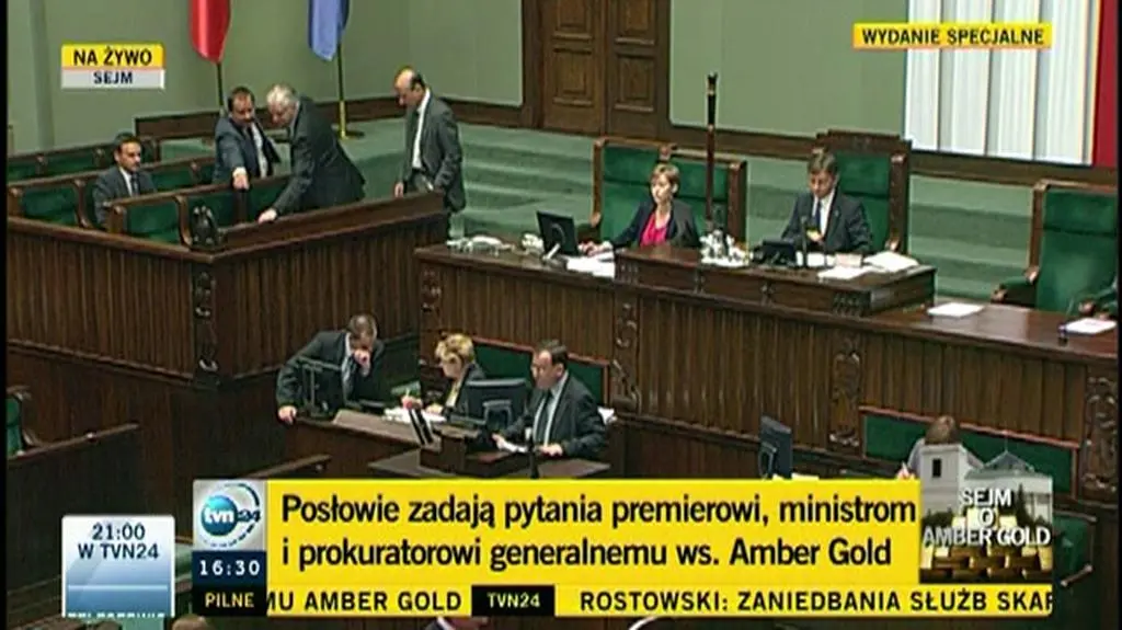 Kamiński: Kiedy dokładnie premier i od kogo dowiedział sięo aferze Amber goLD?