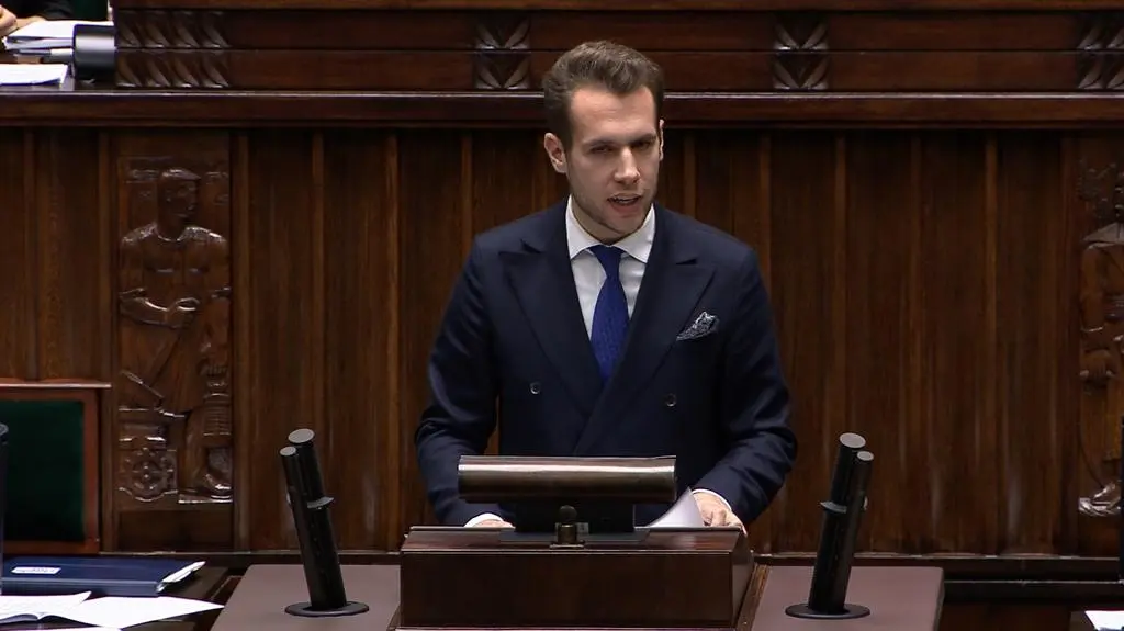 Kanthak: władza wykonawcza, ustawodawcza i sądownicza może działać wyłącznie w granicach prawa