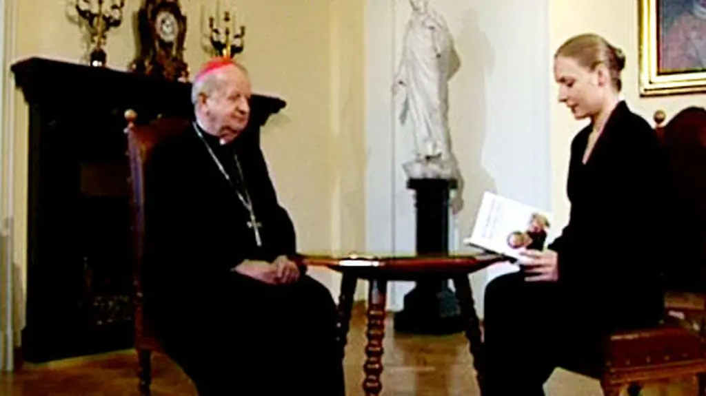 Kard. Dziwisz o relikwiach Jana Pawła II