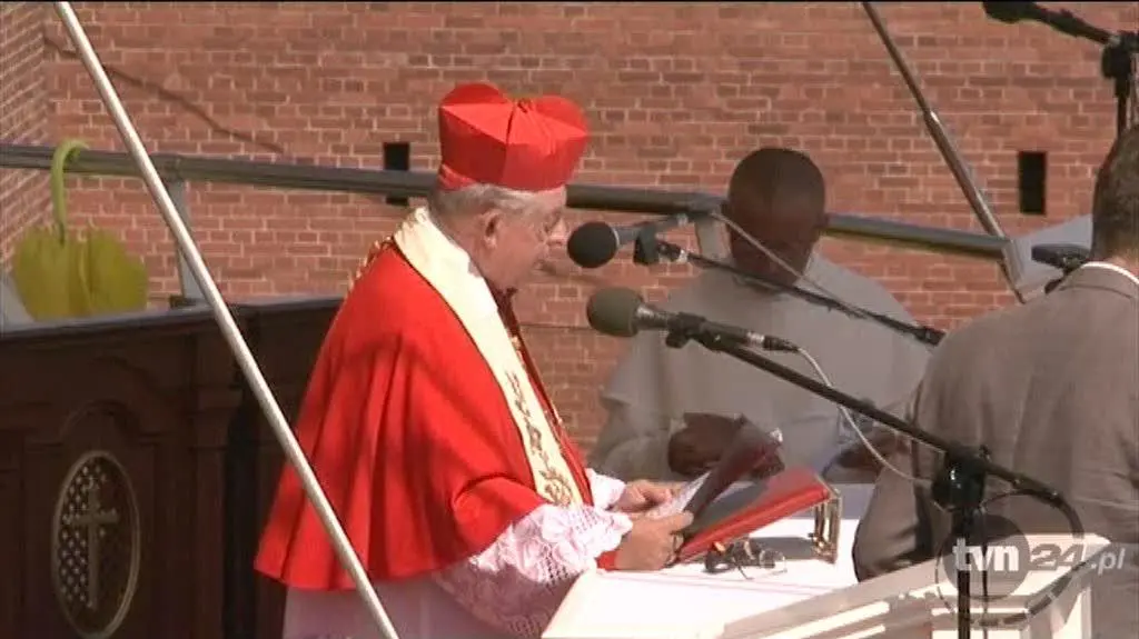 Kard. Józef Glemp na Jasnej Górze (TVN24)