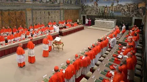 Kardynałowie uchylili rąbka tajemnicy z konklawe
