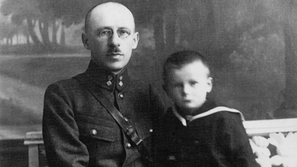 Karol Wojtyła zanim został papieżem (fot. Muzeum Dom Rodzinny Ojca Świętego Jana Pawła II w Wadowicach)