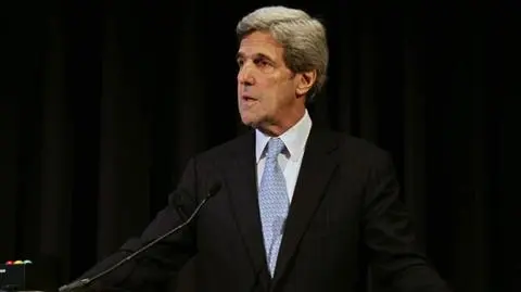 Kerry: Wiemy, że reżim jest winny