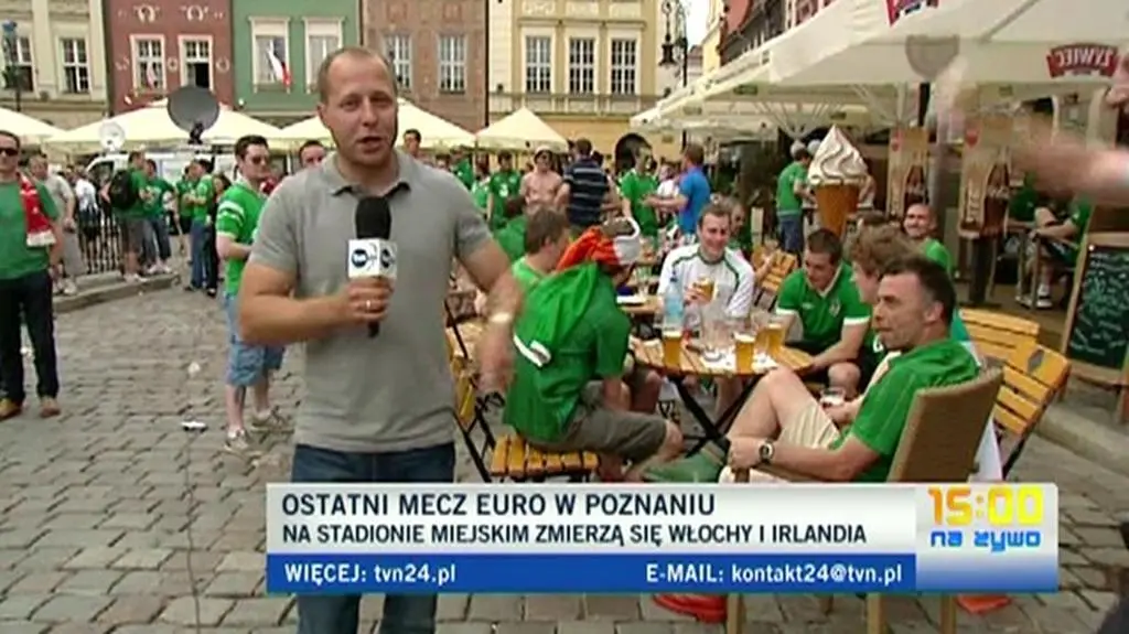 Kibice na Starym Rynku przed ostatnim meczem w Poznaniu