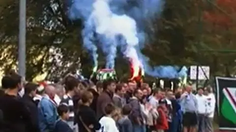 Kibole na meczu dziecięcej ligi