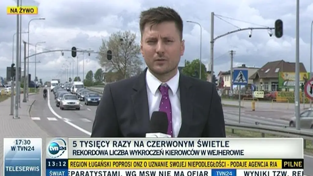 Kierowcy i samorządowcy chcą dłuższego żółtego światła