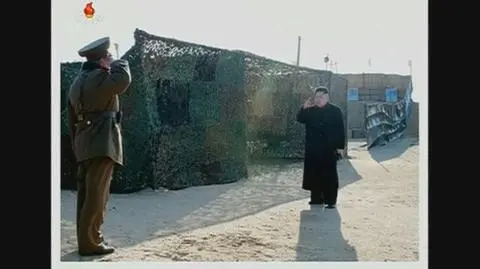 Kim Dzong Un na ćwiczeniach