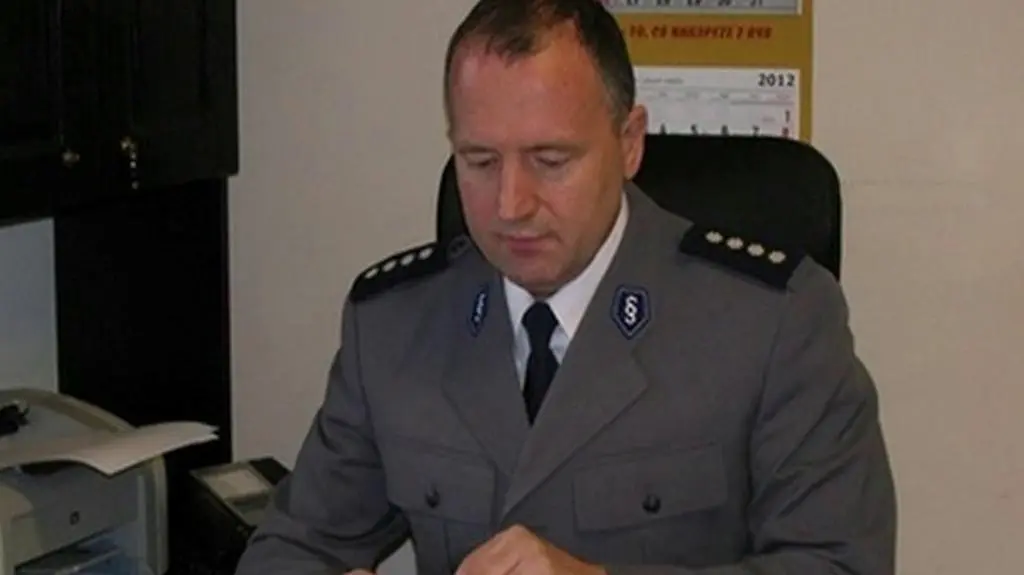 Komendant policji radzi, jak pozbyć się konkurencji