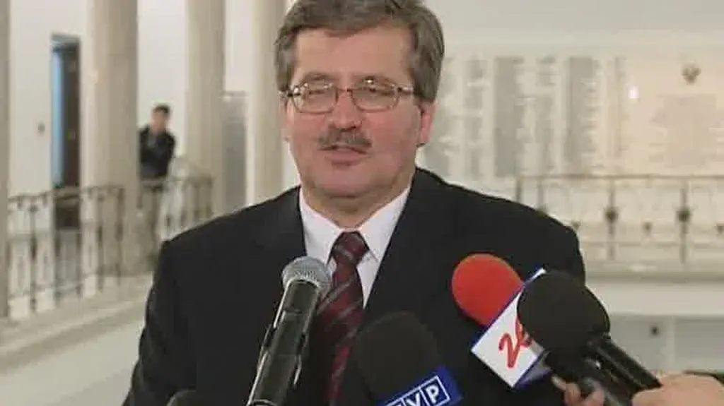 Komorowski obiecuje udogodnienia dla dziennikarzy