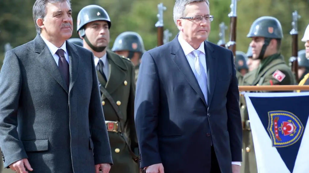 Komorowski w Turcji: Mamy wspólny pogląd na sytuację na Krymie