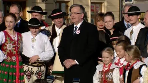 Komorowski wygwizdany. "Chodź szogunie!" i "Precz z komuną!"
