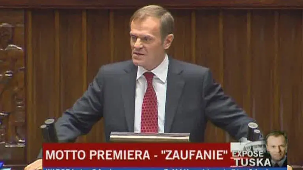 "Koniec z przywilejami władzy"