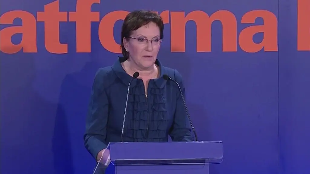 Kopacz gratuluje zwyciezcom. "Nie będziemy kwestionować wyników"