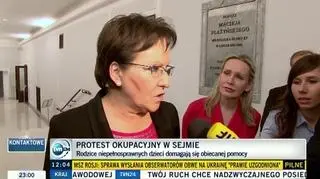 Kopacz o protestujących rodzicach