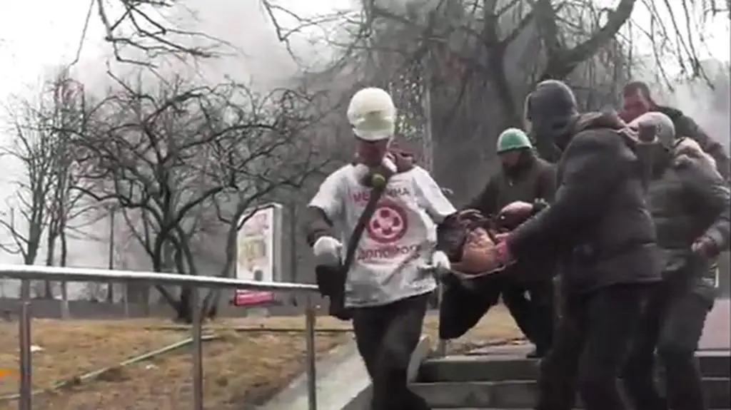 Krew i ogień na ulicach Kijowa. Liczba ofiar przekroczyła 70