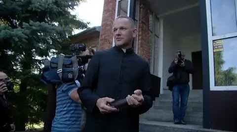 Ks. Lemański czeka na administratora 