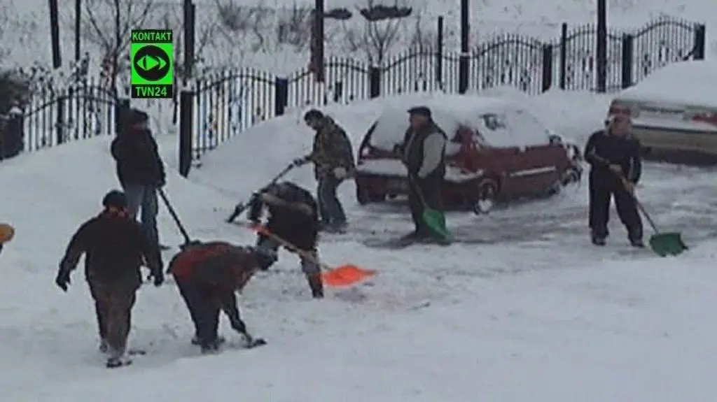 Kupą, Panowie! Sąsiedzi w walce z zimą (internauta Marcin)