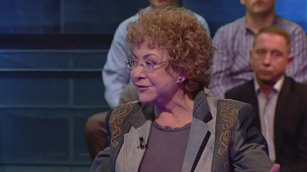 Kurczab-Redlich: czy normalny jest człowiek, który zawsze, na każde spotkanie spóźnia się o kilka godzin?