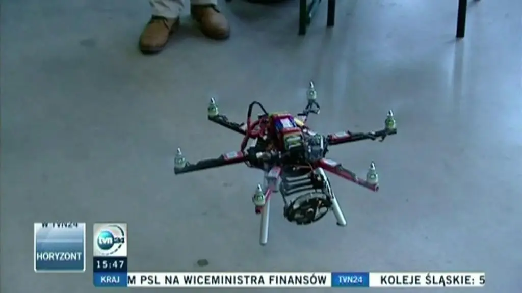 Latający robot z Politechniki