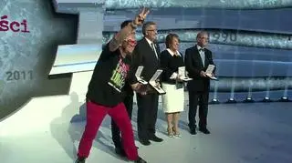 Laureaci "Ludzi Wolności" cieszą się z wygranej