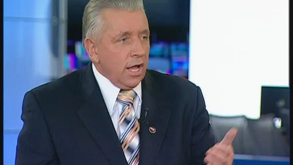 Lepper: obaj bronią robotników