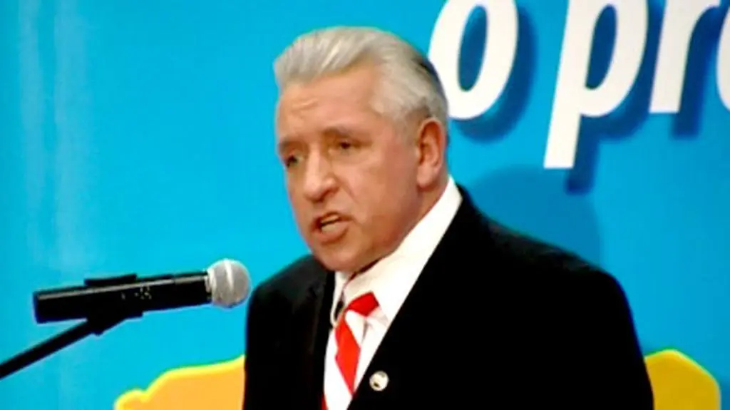 Lepper wzywa Kaczyńskiego i Giertycha do debaty