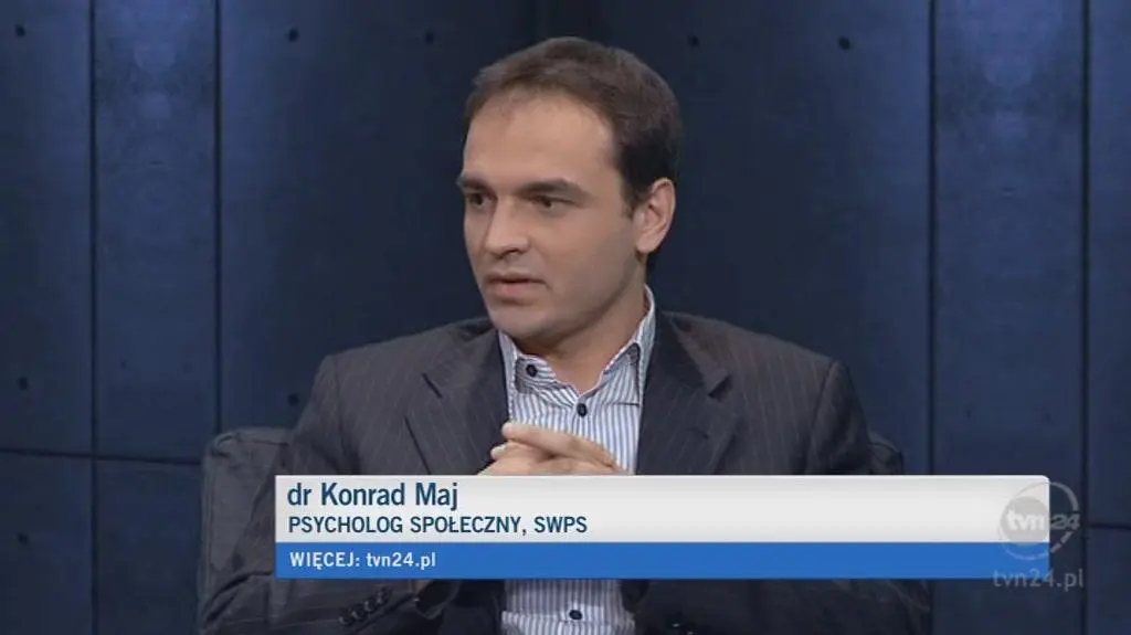 "Ludobójstwo" powodem zamiany tablicy?