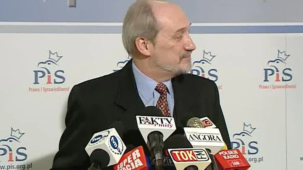 Macierewicz: Kurski to dobry kandydat