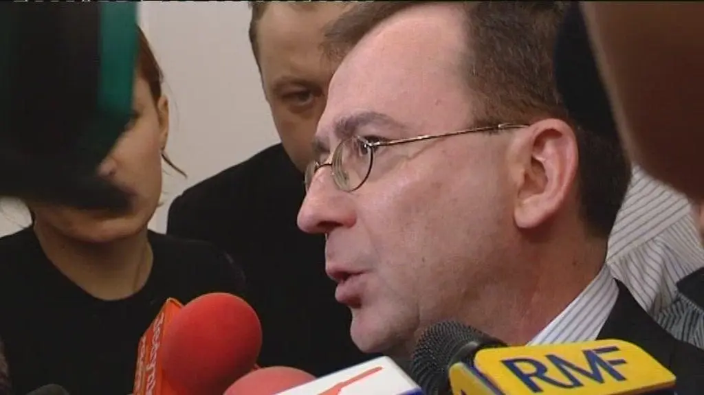 "Mamy do czynienia z ogromną manipulacją"