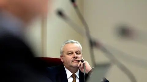 Marszałek z zarzutami odwołany